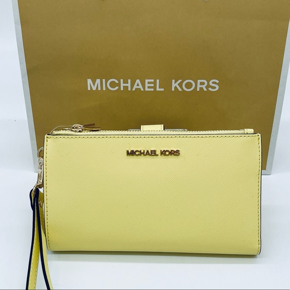 Michael Kors Large Double Zip Wallet Wristlet - Picture 2 of 8